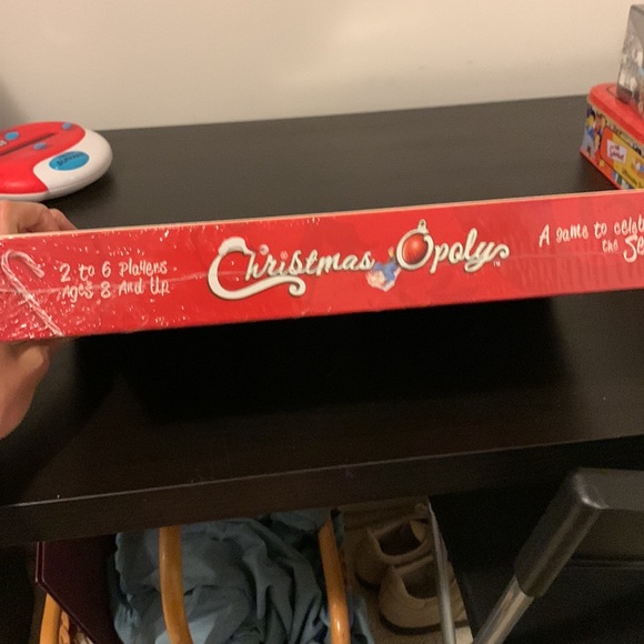 Christmas o poly board game - Picture 3 of 3